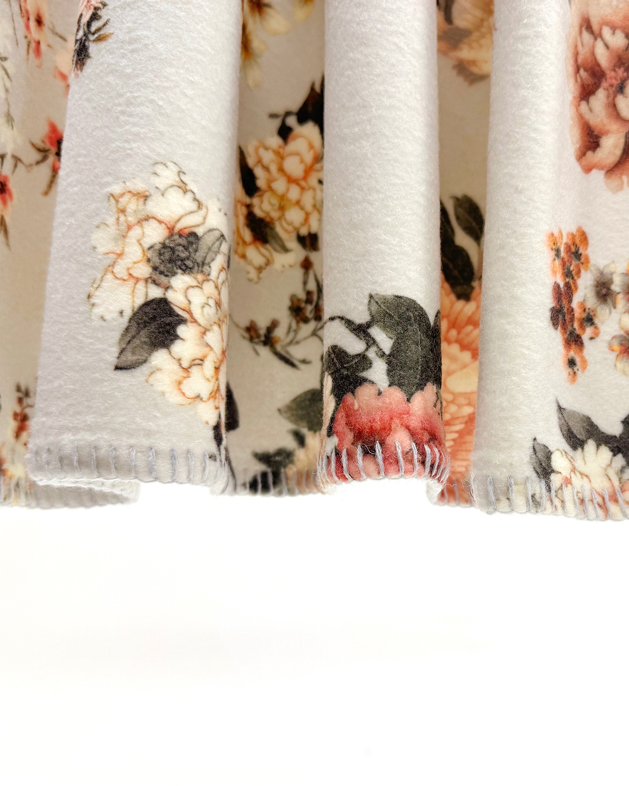 FRATI�å֥�󥱥åȡ�100x150cm��400g��INTO THE SKY