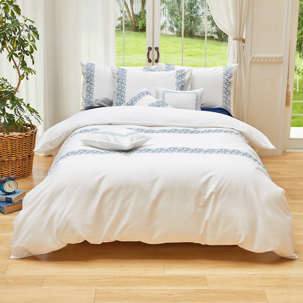 BAGNI VOLPI NOEMI�������С���50x70cm��ALEMAGNA LACE�å֥롼