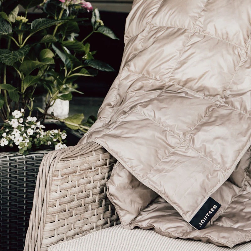 JOUTSEN�å�����֥�󥱥åȡ�130x190cm��KULKURI