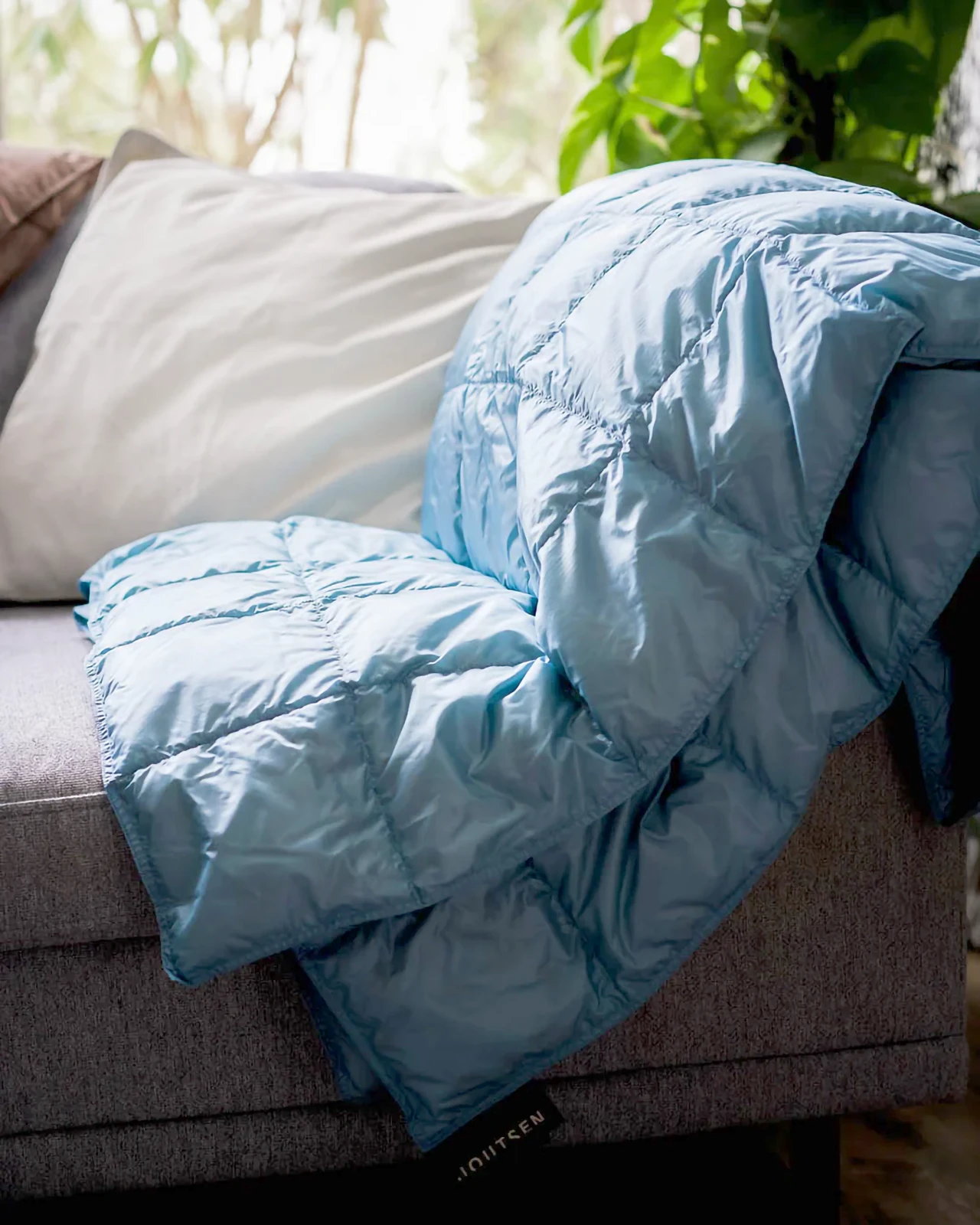 JOUTSEN�å�����֥�󥱥åȡ�130x190cm��KULKURI