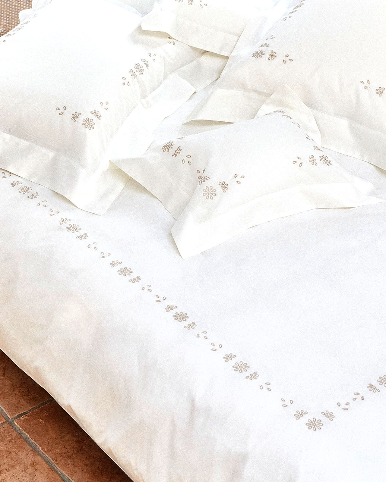 dea�������С���51��71cm�å����ܥ꡼��SAN GALLO EMBROIDERY VOILE