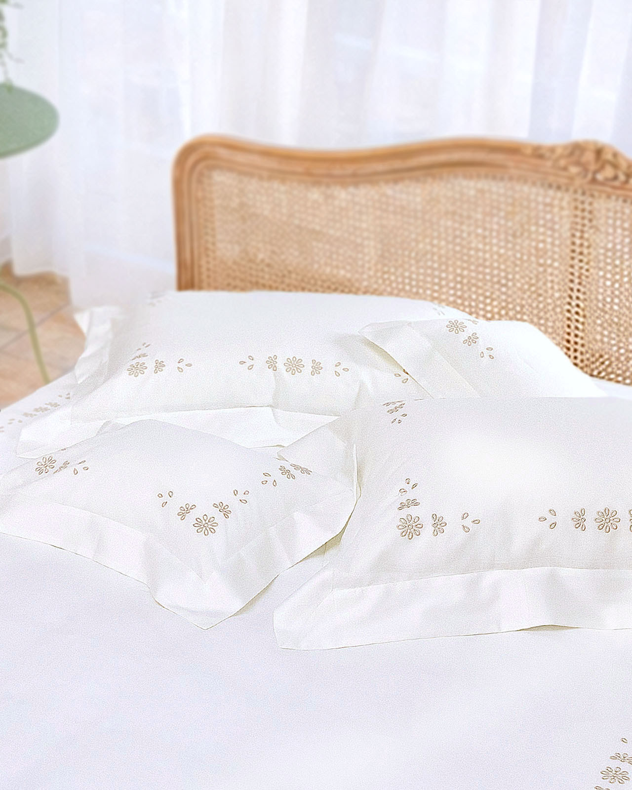 dea�������С���51��71cm�å����ܥ꡼��SAN GALLO EMBROIDERY VOILE