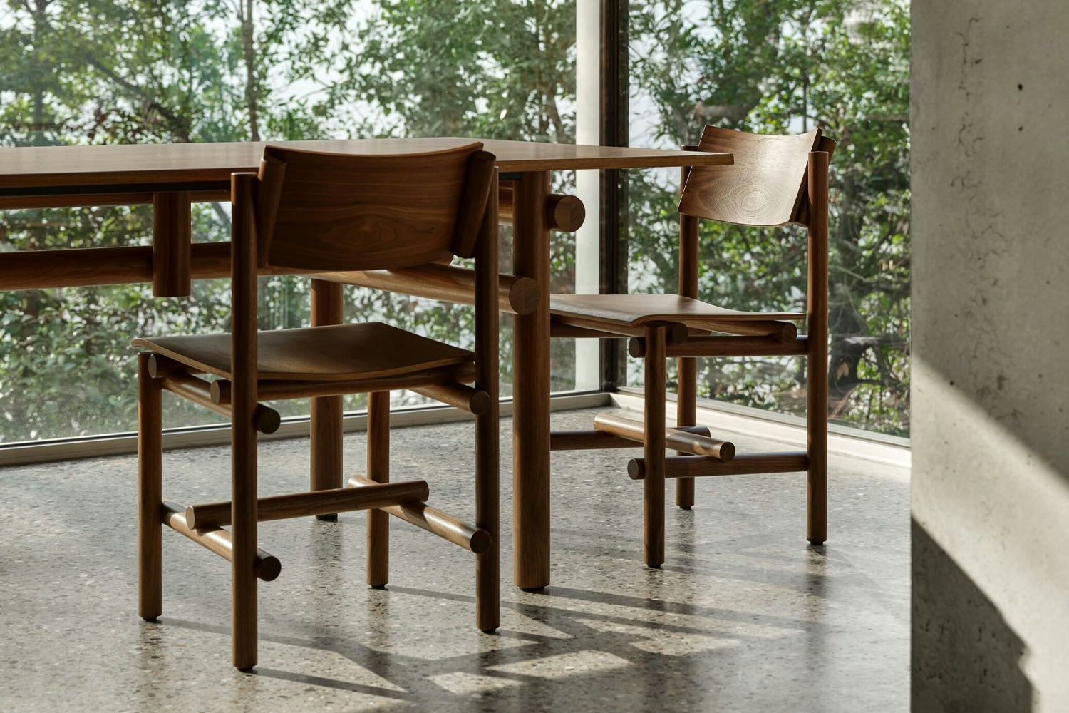 ミューク ウッド サイドチェアの通販 | 家具・インテリア通販 MAARKET