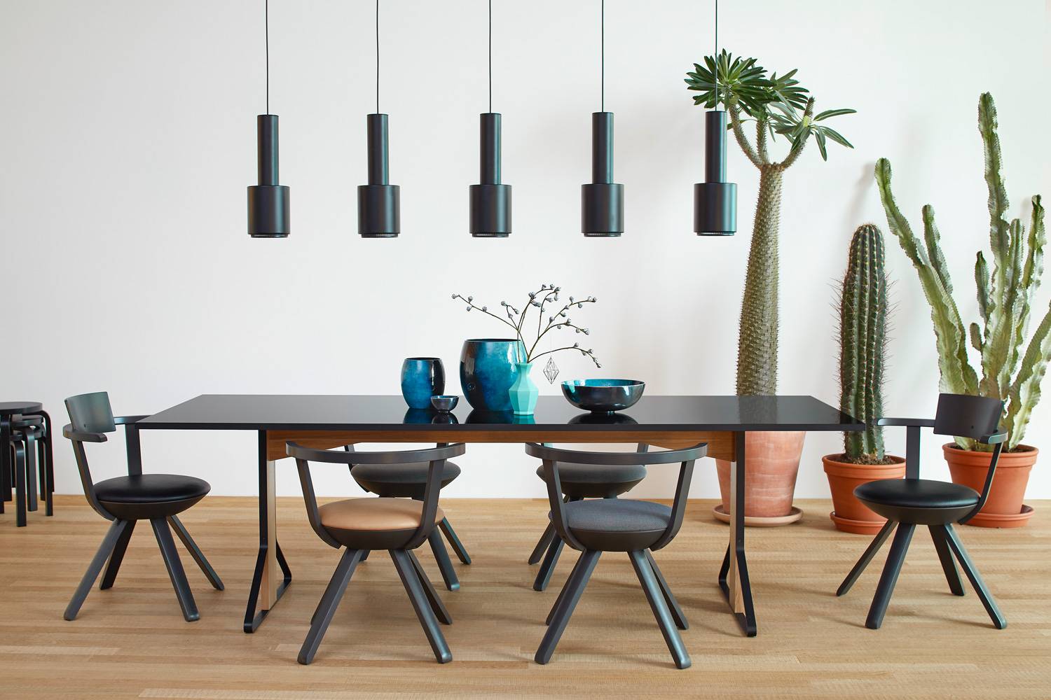 Artek / アルテック　RIVAL CHAIR 木製アームチェア 北欧家具 Artek（アルテック）ライバル チェア – FELICE.ONLINE