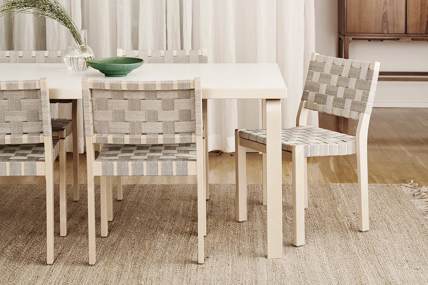 611 チェアの通販 | 家具・インテリア通販 MAARKET マーケット