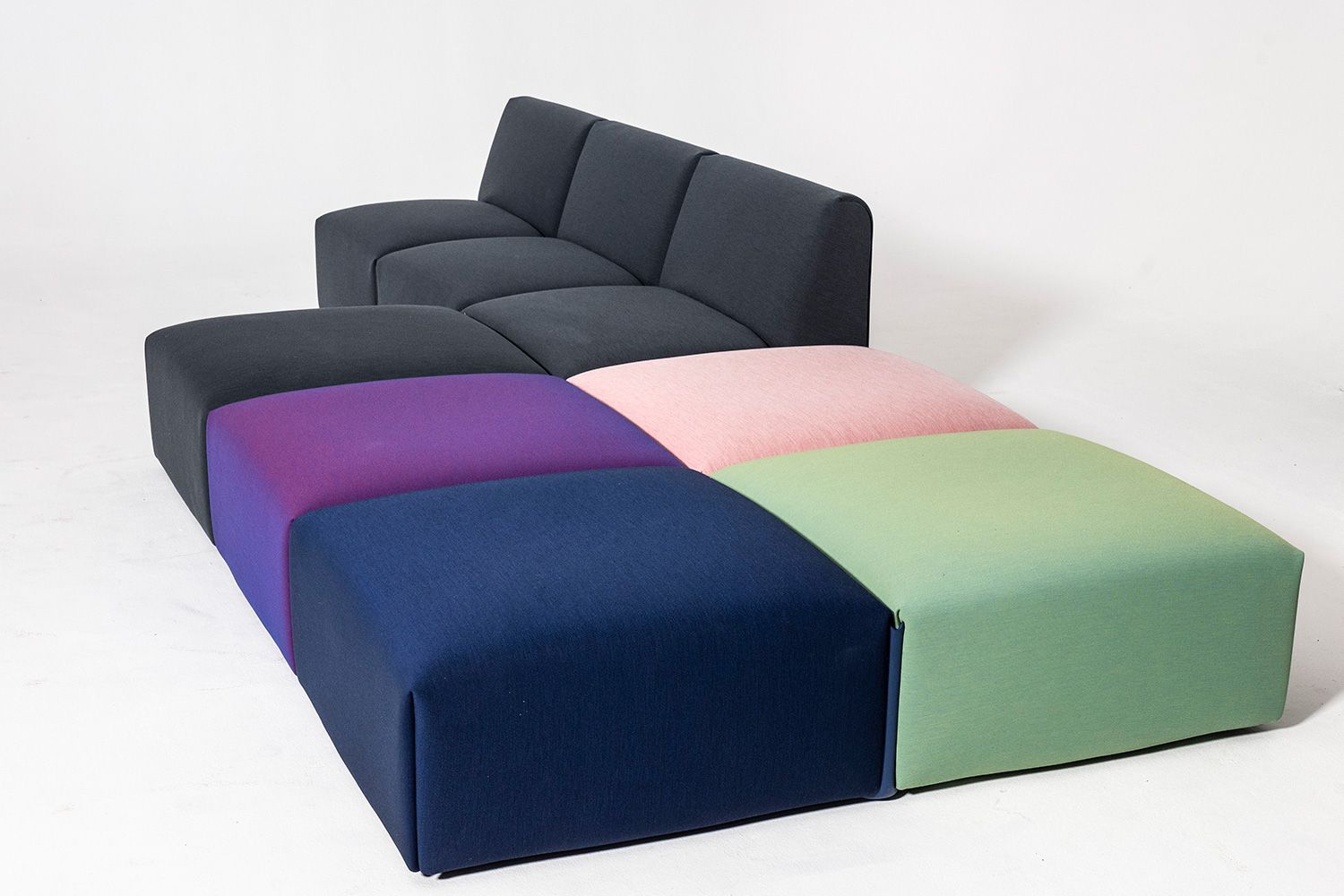 ソファ　マジス　コスチューム　２人掛け XMG-NGLB2C-BK85041 20020590 全国配送可 コクヨ kokuyo MAGIS MAGIS Costume 2seater Arm Connector Color Black ⁄ マジス