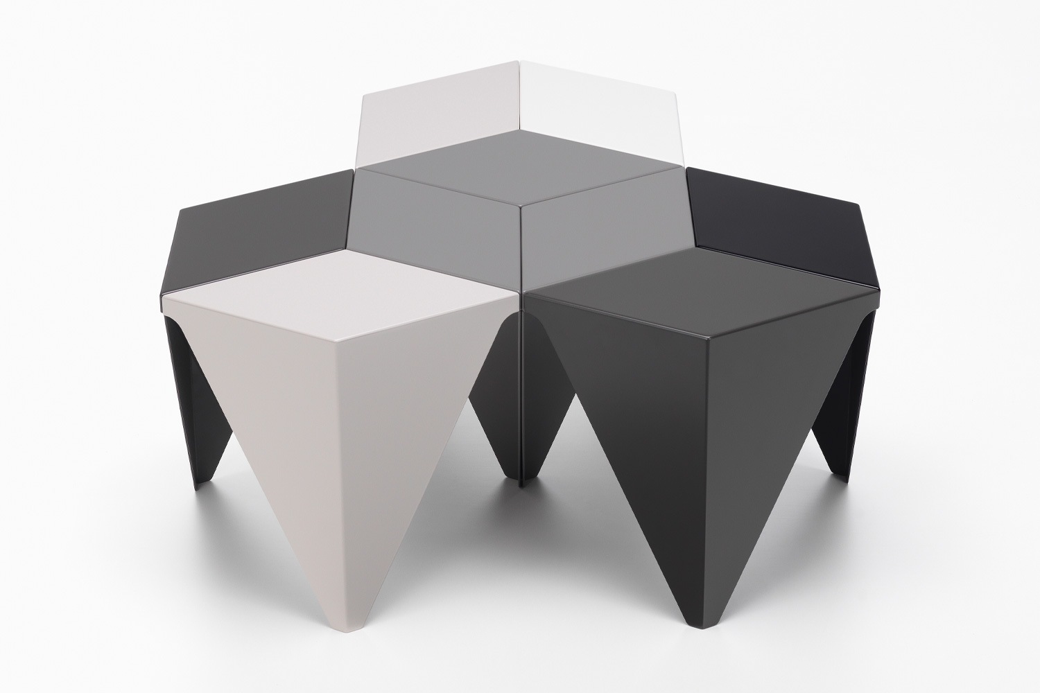 Vitra イサム・ノグチ  プリズマティックテーブル プリズマティック テーブルの通販 | 家具・インテリア通販