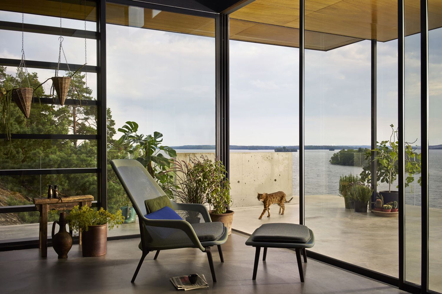 スローチェア & オットマンの通販 | 家具・インテリア通販 MAARKET