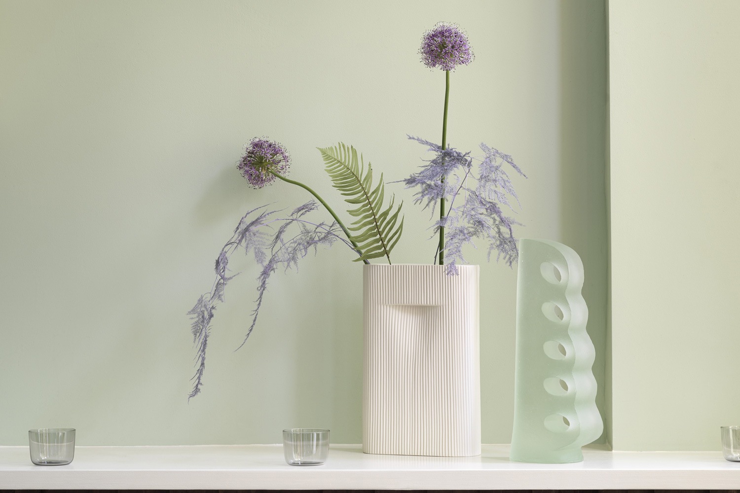 muuto RIDGE VASE オフホワイト　フラワーベース リッジ ベースの通販 | 家具・インテリア通販 MAARKET マーケット