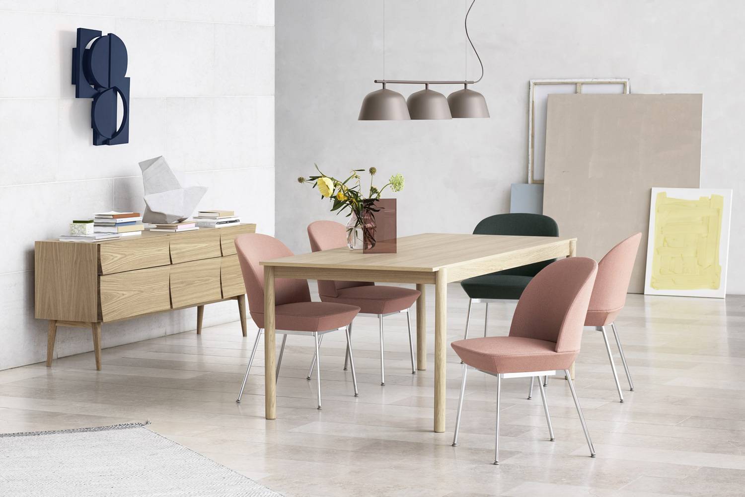 TON(トン)のベントウッド ダイニングテーブルです。スッキリとした