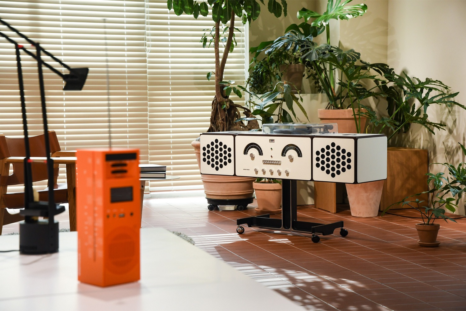 レトロ蓄音機 ナガオカ·フォノグラフ 未使用品　昭和40年代 レトロ蓄音機 ナガオカ·フォノグラフ 未使用品 昭和40年代 2025年最新