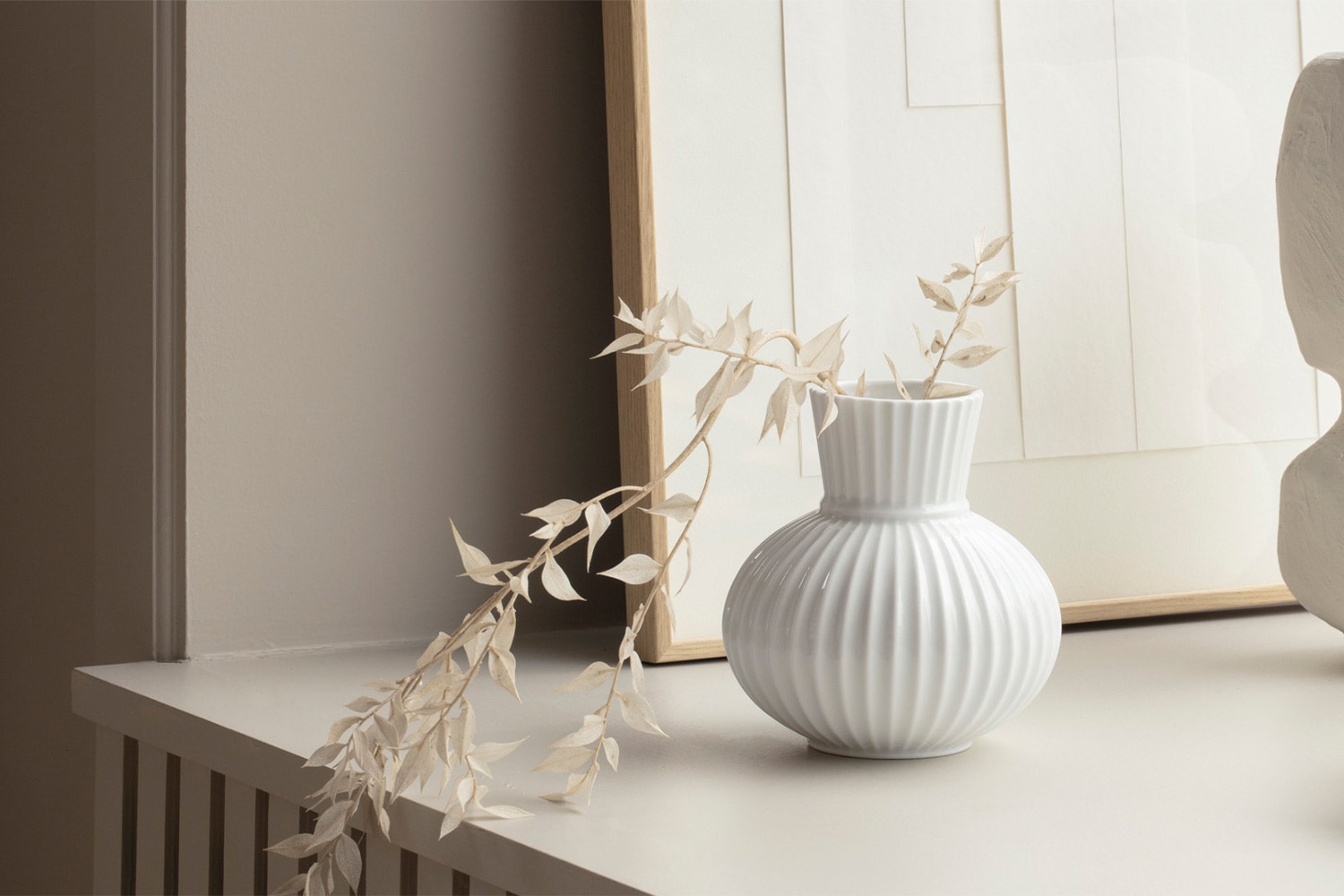 リュンビューポーセリン LYNGBY PORCELAIN トゥラ ベース18cm 楽天市場】リュンビュー ポーセリン トゥラ ベース LYNGBY