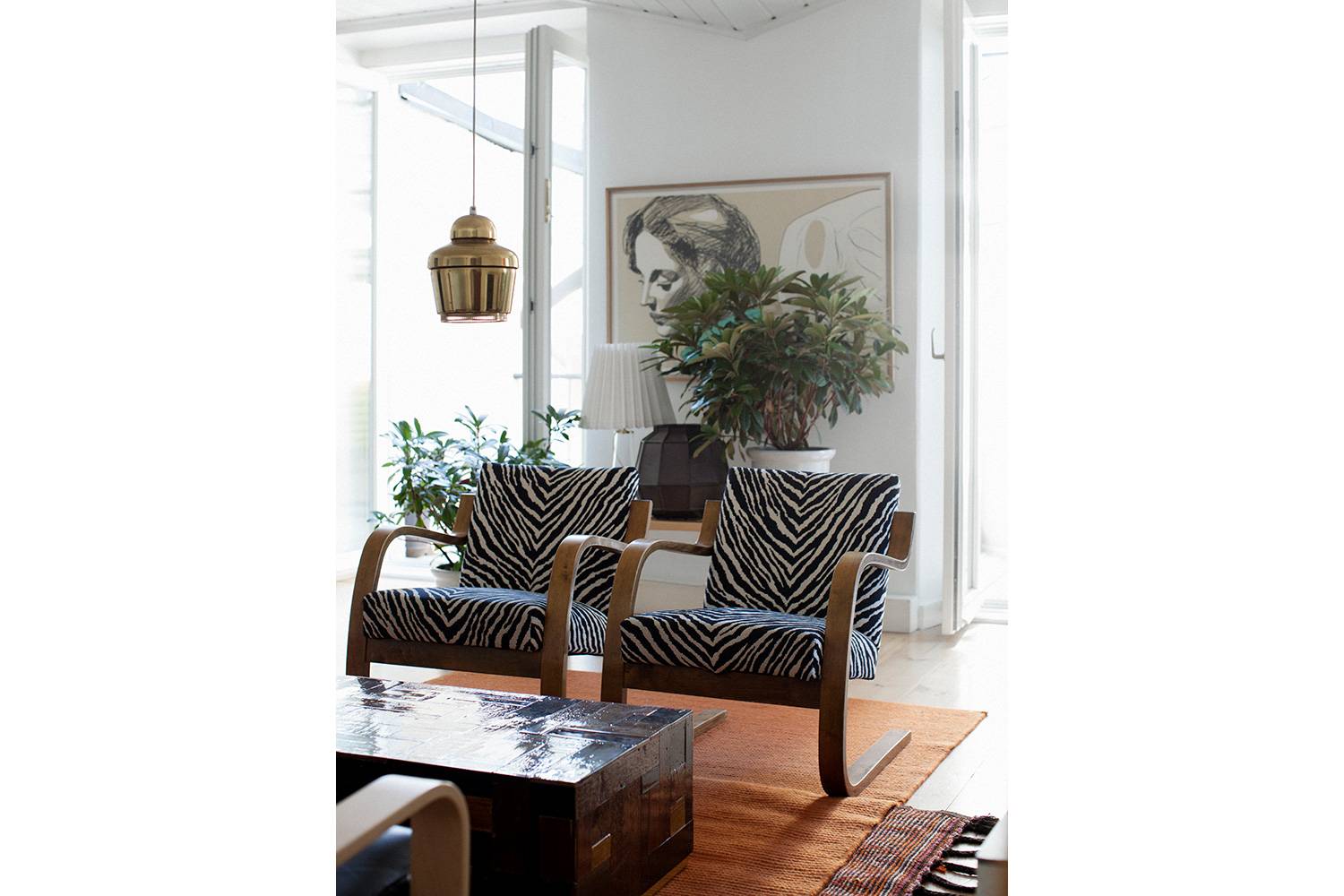 402 アームチェアの通販 | 家具・インテリア通販 MAARKET マーケット