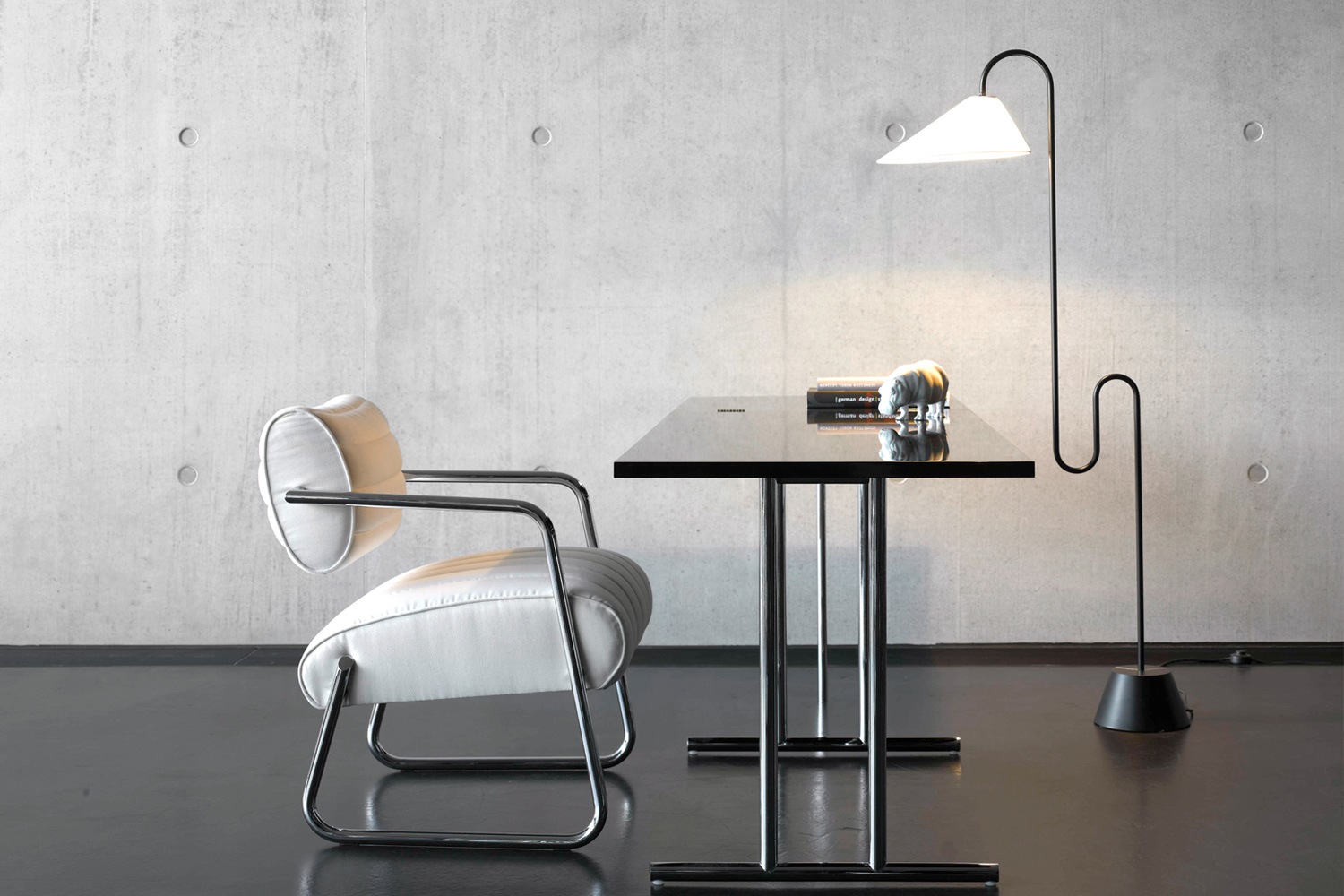 ロアッティーノ フロアランプの通販 | 家具・インテリア通販