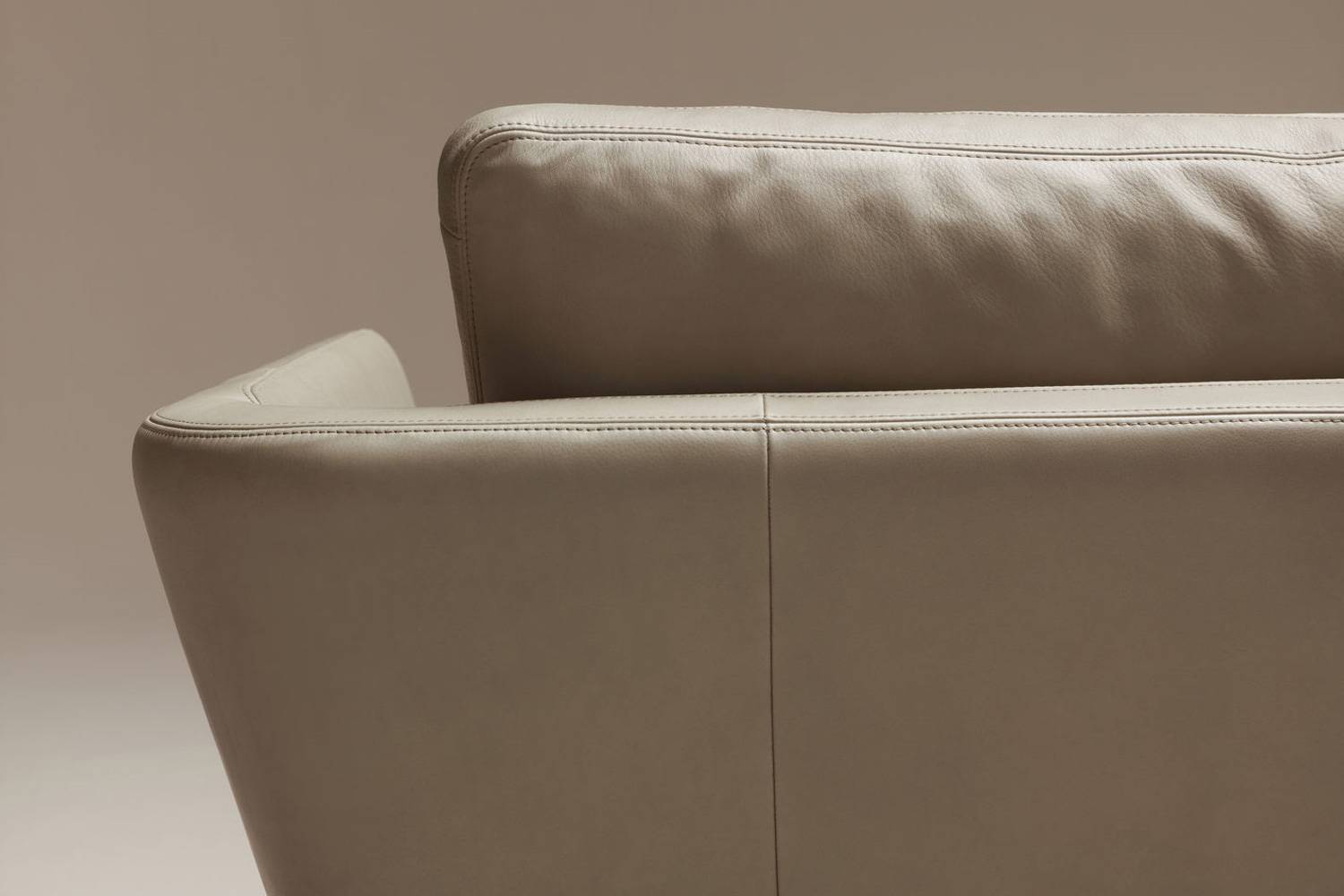 スイタ ソファ クラシック 2シーター / 3シーターの通販 | 家具