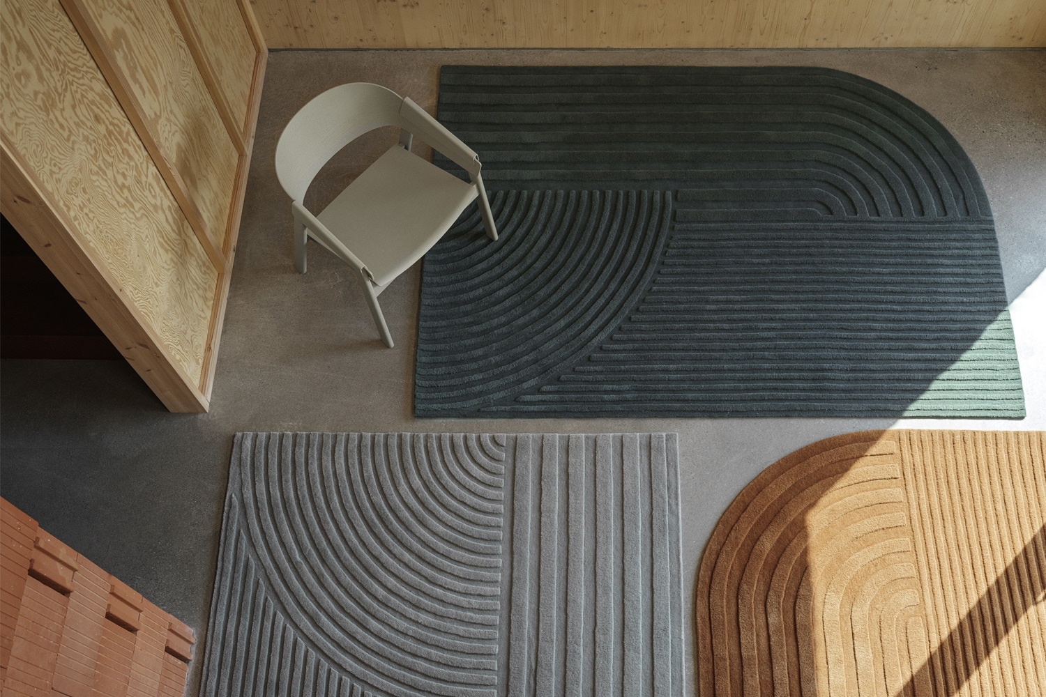 展示品□北欧□デンマーク□MUUTO□オーク材□カバーチェア□10.6万円