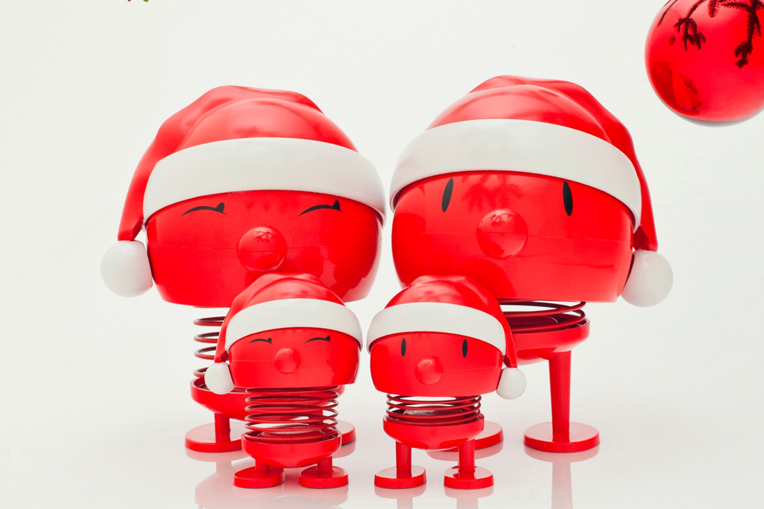 新品未使用　レオナルド　オブジェサンタクロース3体H12cm LEONARDO 楽天ビック｜Leonardo｜レオナルド オブジェ”サンタクロース3体