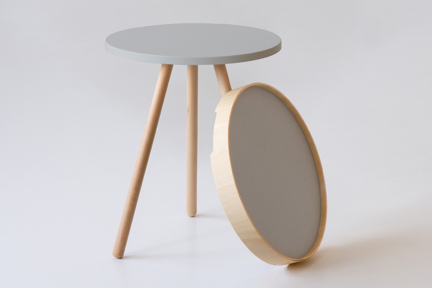 バイ トレイ テーブルの通販 | 家具・インテリア通販 MAARKET マーケット