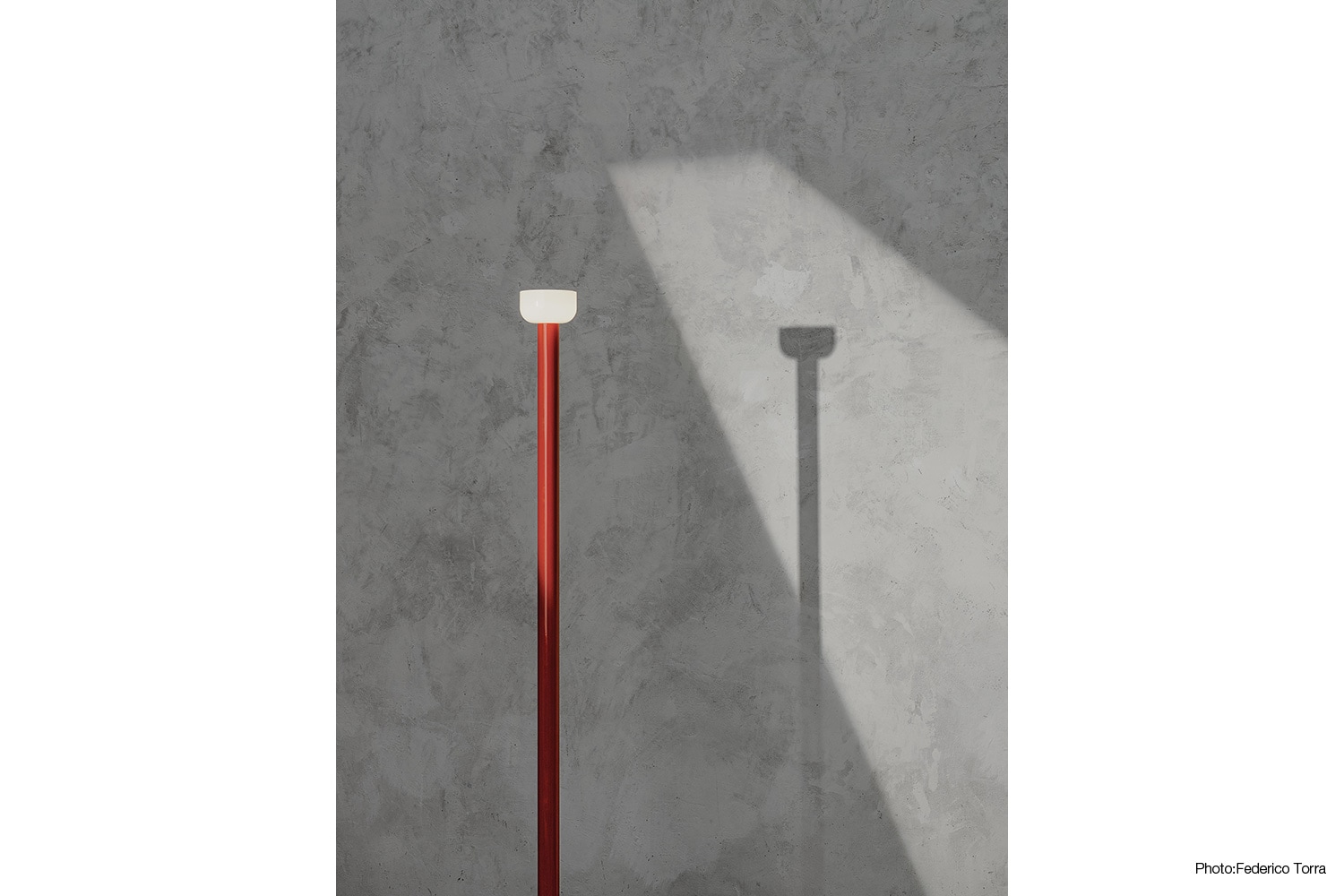 flos Bellhop Floor White お値下げ不可 直接引取限定 楽天市場】FLOS（フロス） 照明 / BELLHOP F（ベルホップF
