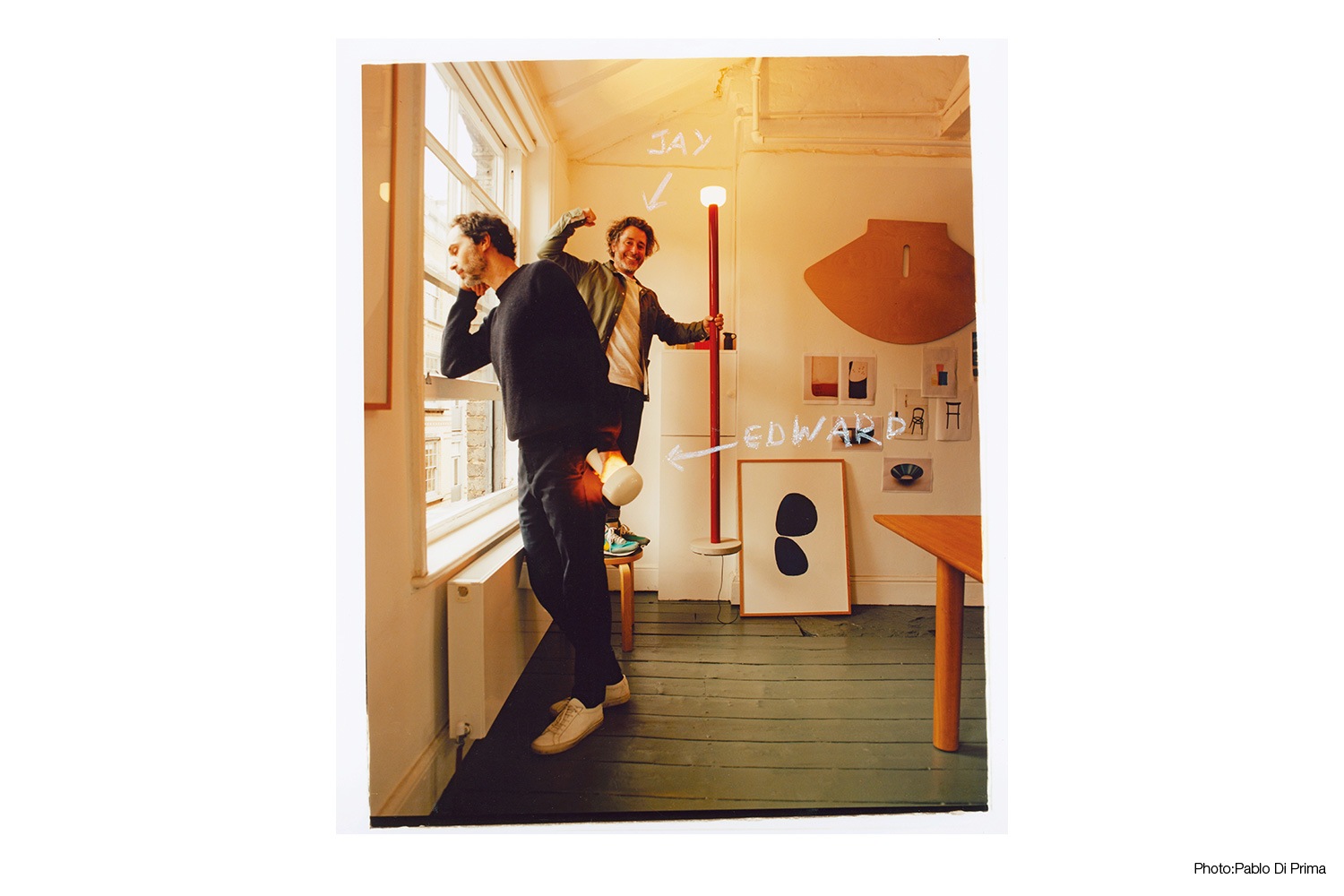 ベルホップ フロアライトの通販 | 家具・インテリア通販 MAARKET