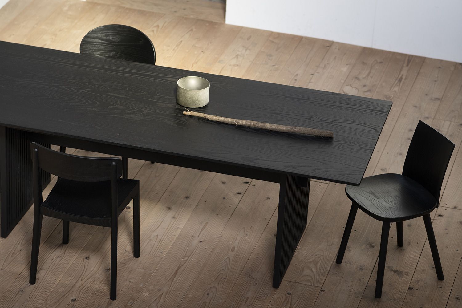 【希少】 Alite Treelineテーブル THE CAFE TABLE / リノリウム Black Steel カフェX × スクエア