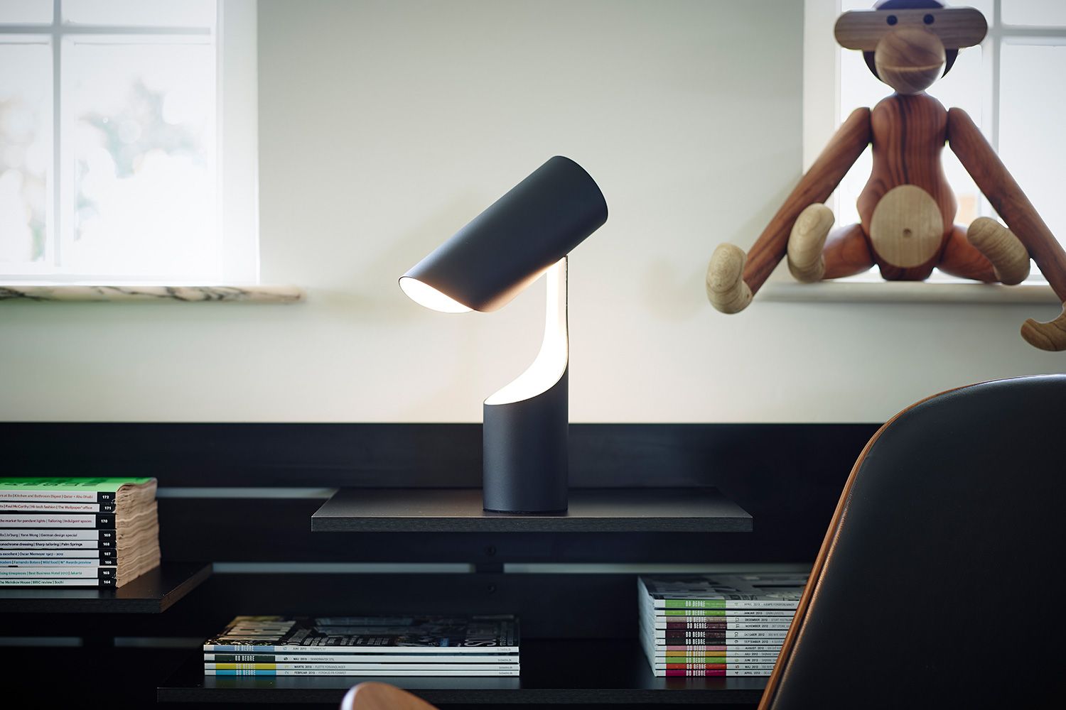 ムタチオ テーブルランプ KT353の通販 | 家具・インテリア通販 MAARKET