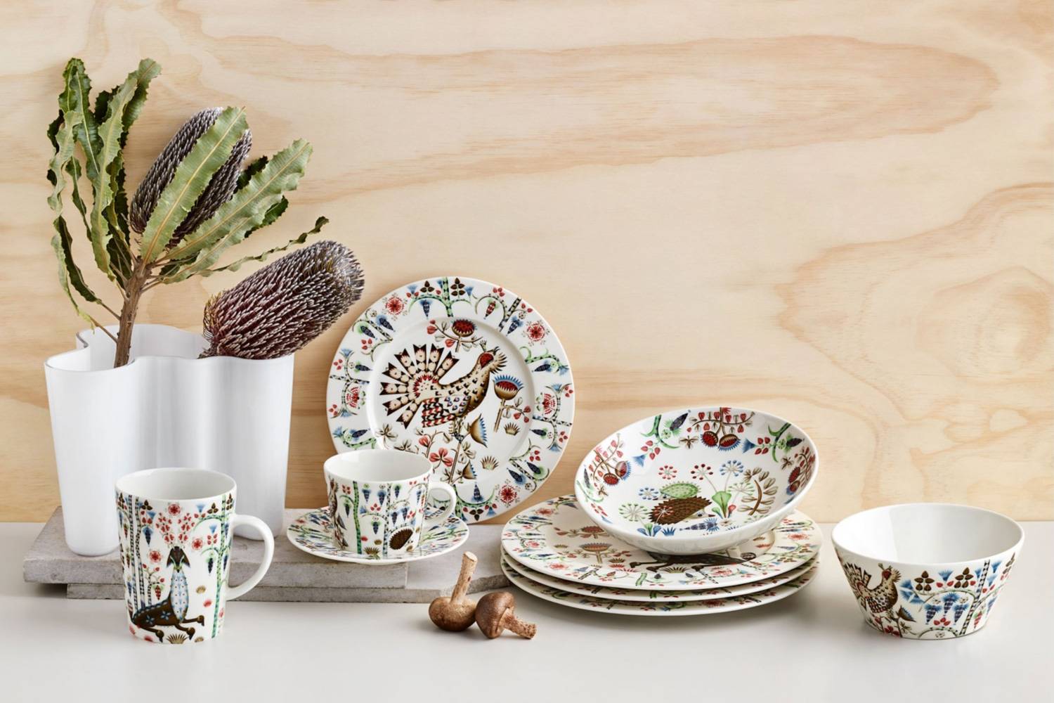 【最終価格！】 アアルトベース160mm 限定カラー 希少 楽天市場】イッタラ / アアルト ベース 160mm [ iittala Alvar