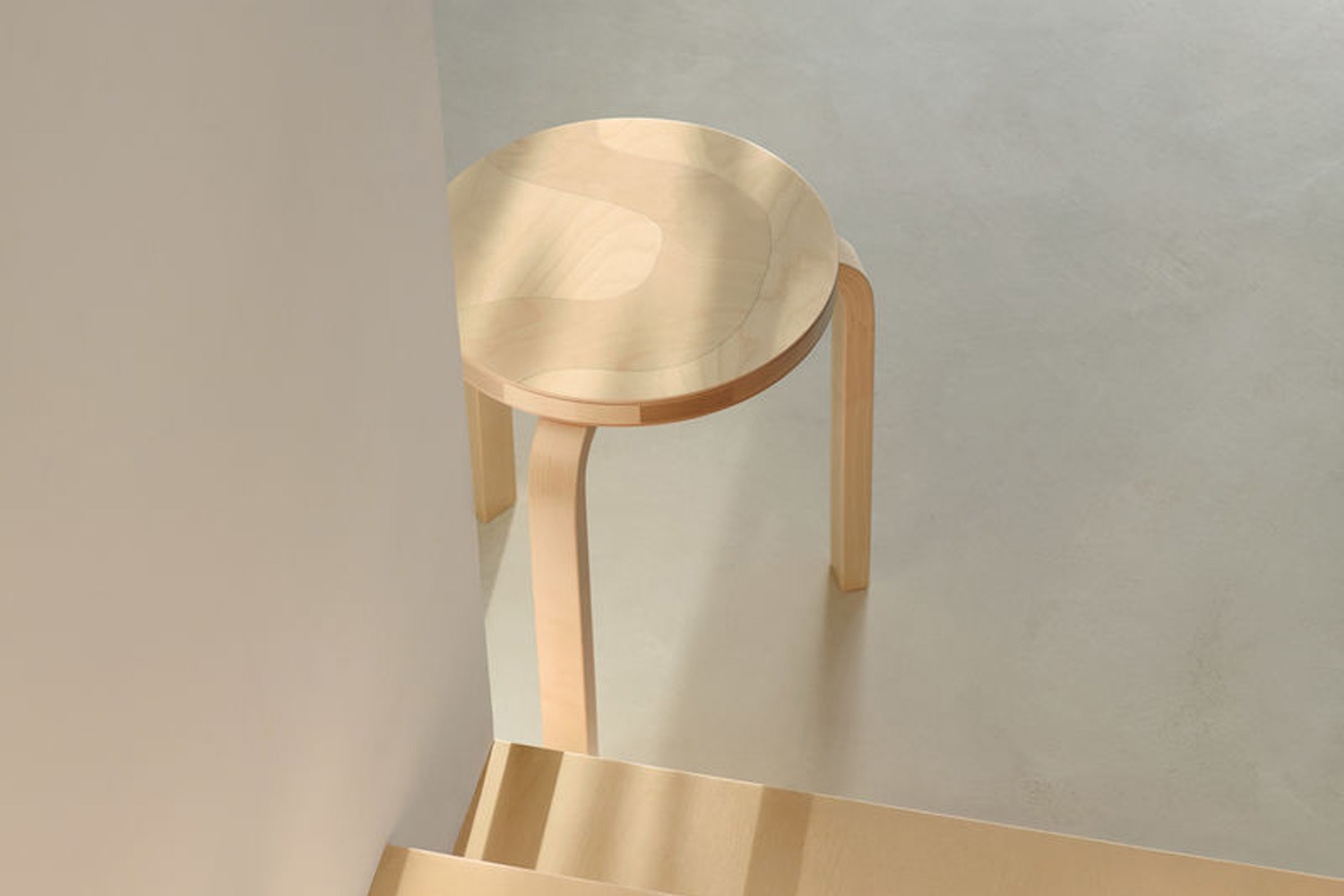 90TH ANNIVERSARY EDITIONS】スツール60 キヴェットの通販 | 家具