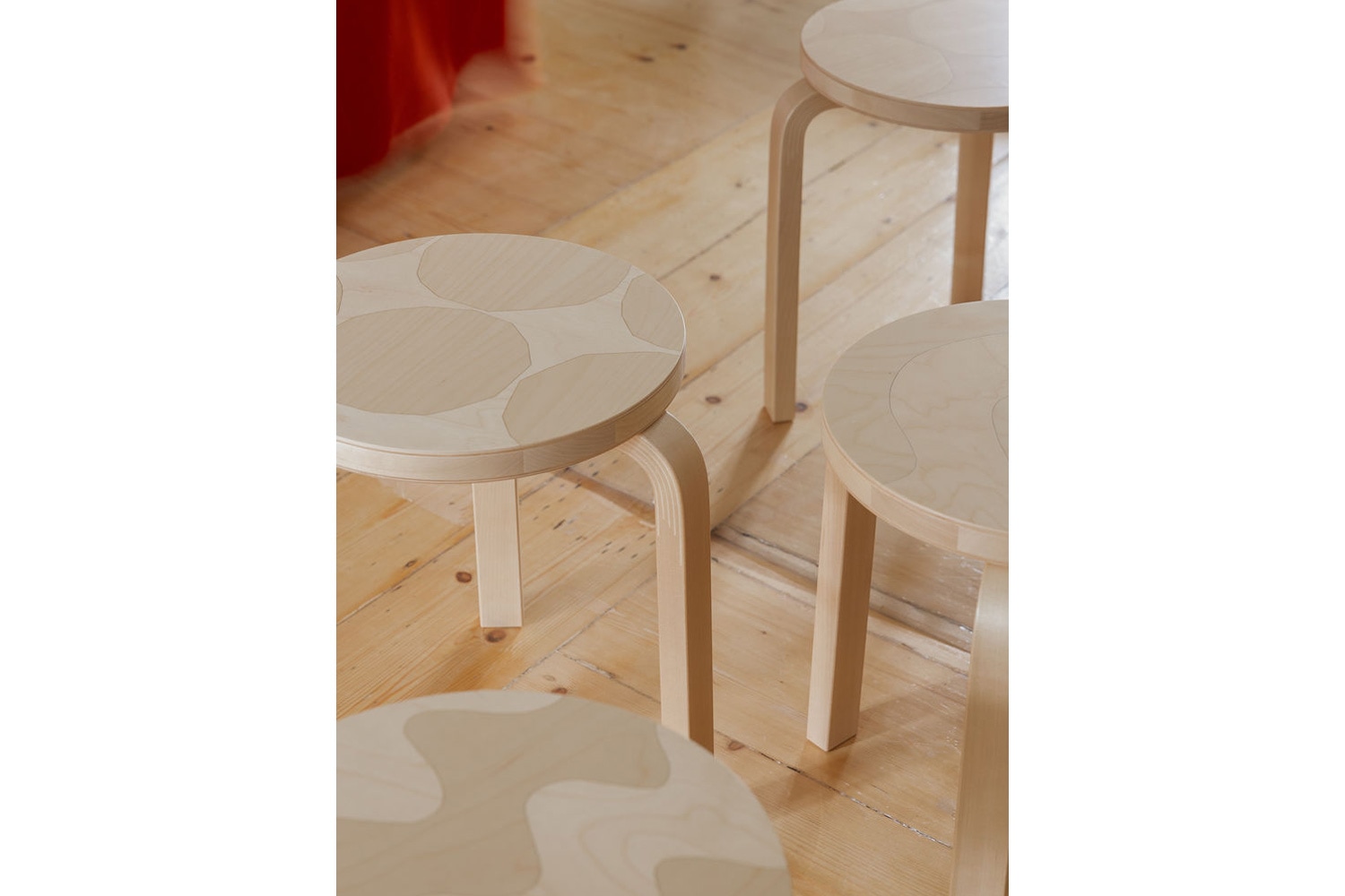 90TH ANNIVERSARY EDITIONS】スツール60 キヴェットの通販 | 家具