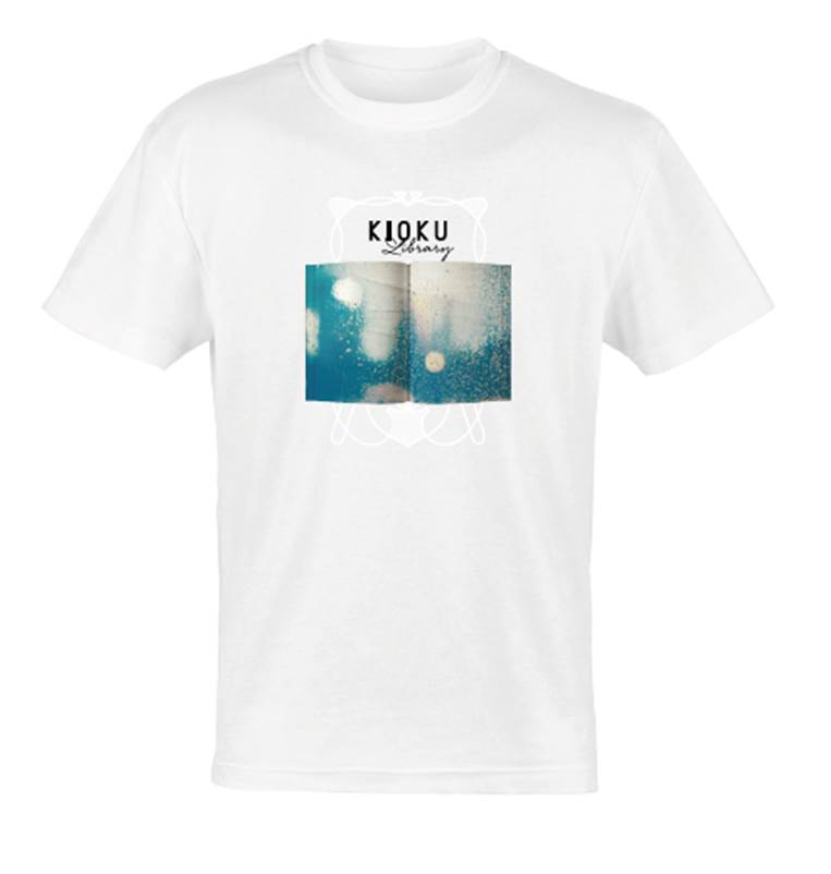 記憶の図書館　受注生産Tシャツ　G-白　缶バッジ付き