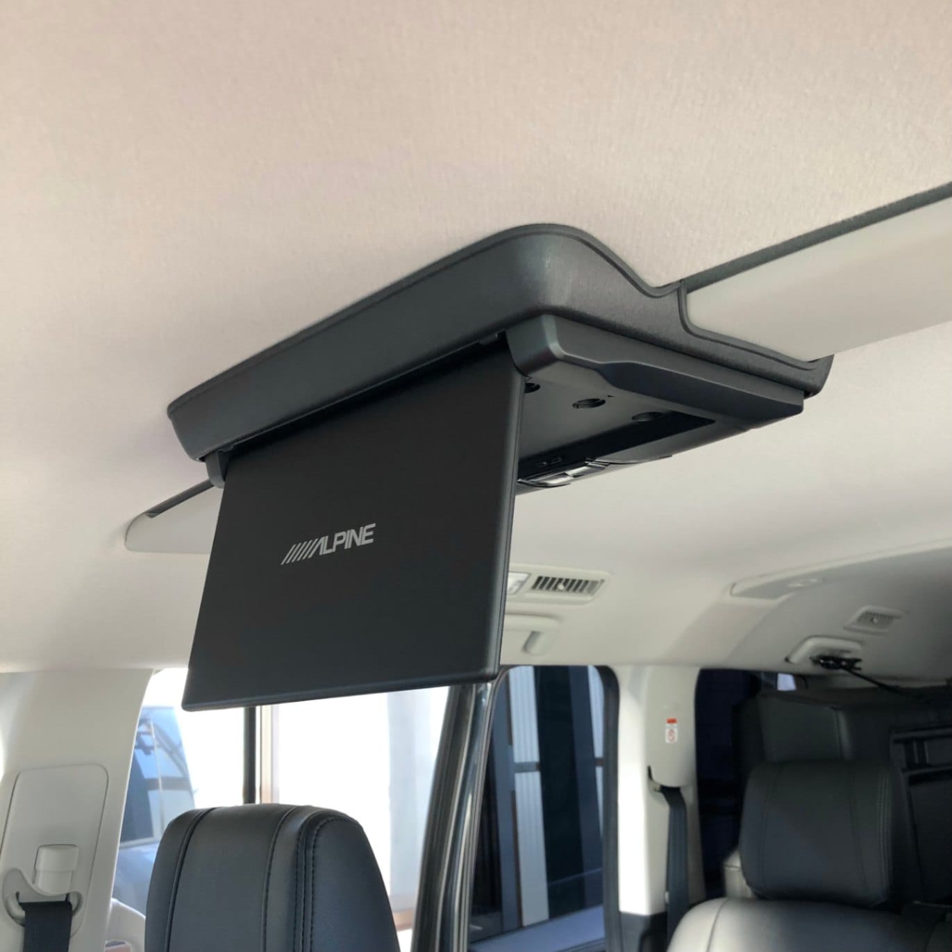 フリップダウンモニター　RSH10XSーLーB デリカd5 マッハワン デリカD:5 サンルーフ無車(全型式) ALPINE RSH10XS-L-Bセット | 車種別