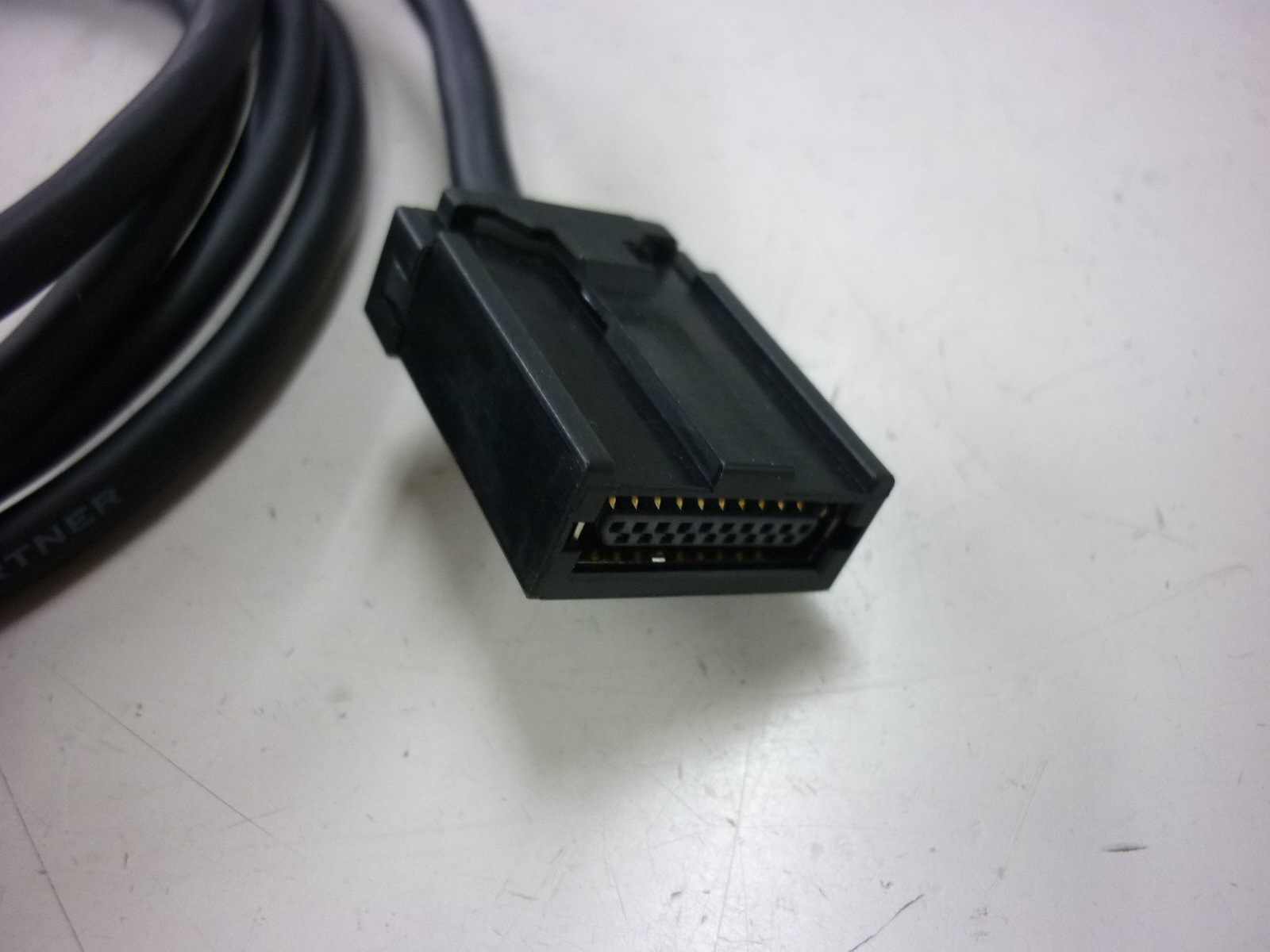 XREAL ONE + HDMI変換ケーブル XREAL ONE + HDMI変換ケーブル Amazon.co.jp: XREAL HDMI to USB