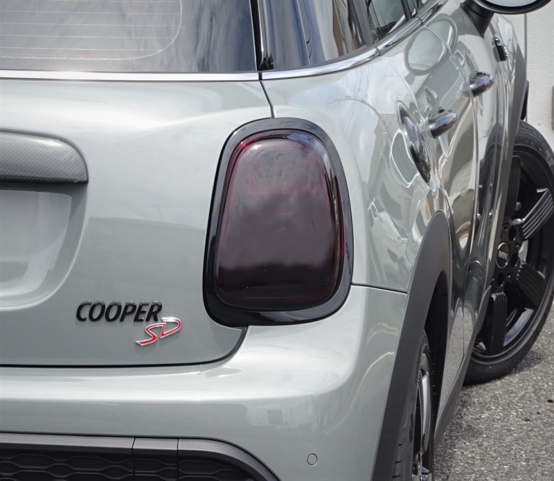 MINI(F55) スモークテールランプカバー | BMW MINI （ミニ）F55