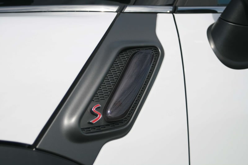 MINI CROSSOVER(R60) ���⡼�������ɥ��ץ��С�