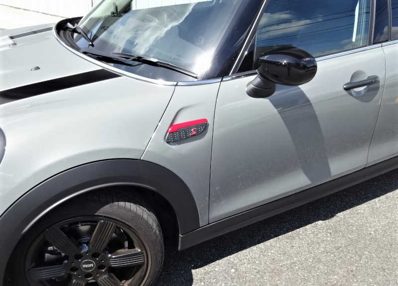 MINI　F55フェンダー　ウィンカー MINI (F55 M/C後期) フェンダーウィンカーガーニッシュ | BMW MINI