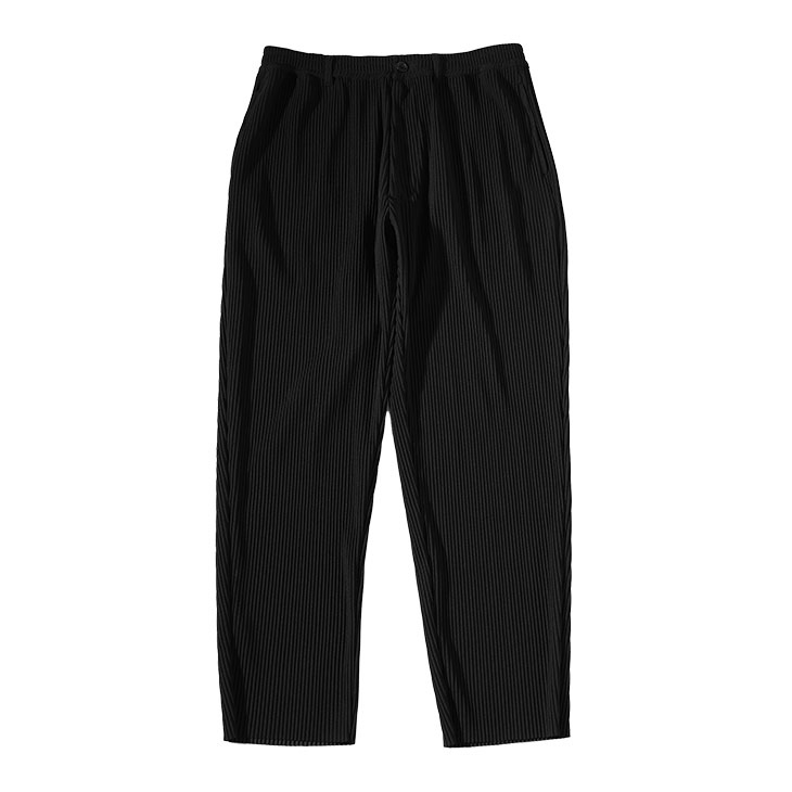 Pleated Relaxed Pants