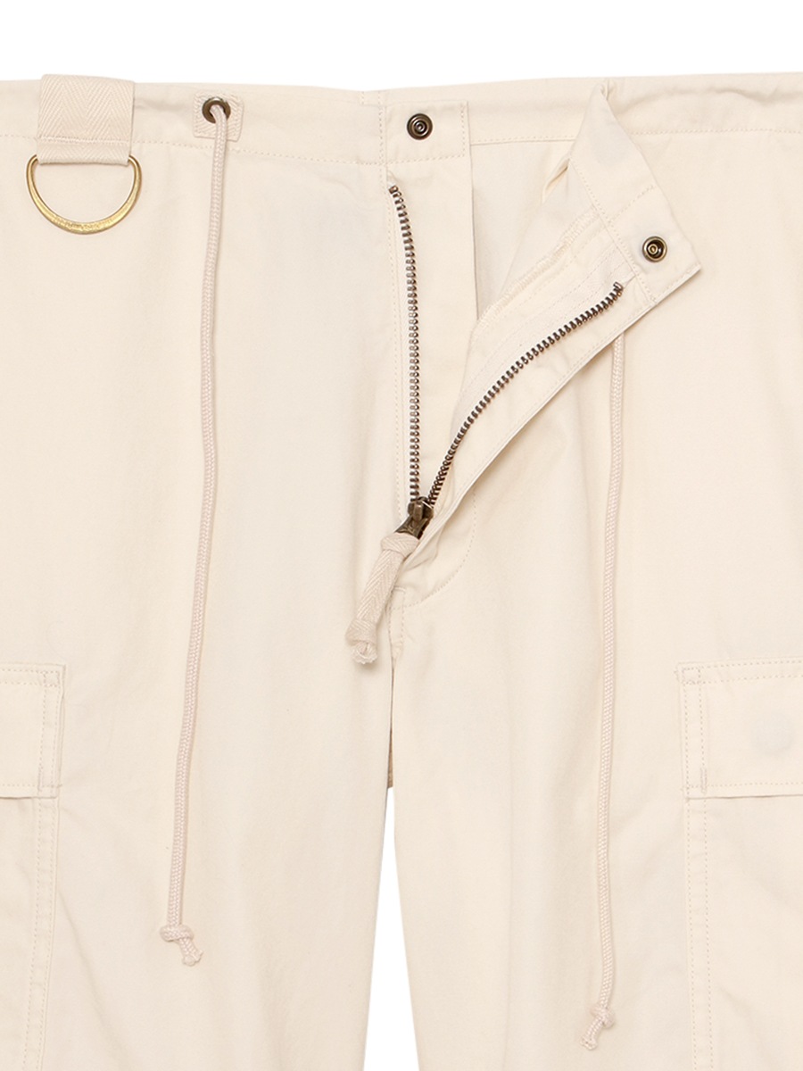 KNEE-LENGTH CARGO SHORTS