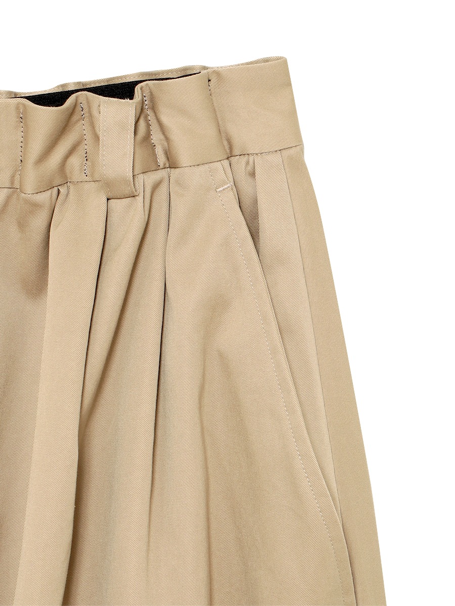 チノパン CHINO TRAINING SHORTS ベージュ　マディソンブルー VOLUME GATHER SHORTS CHINO | PANTS | MADISONBLUE