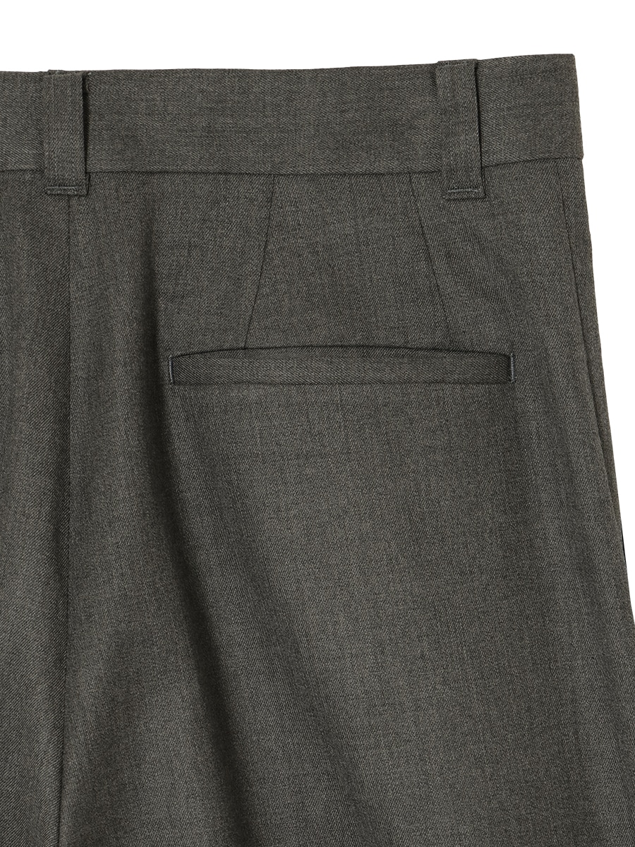 WIDE TUCK SHORTS WOOL