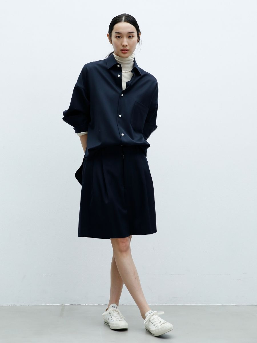 WIDE TUCK SHORTS WOOL | PANTS | MADISONBLUE