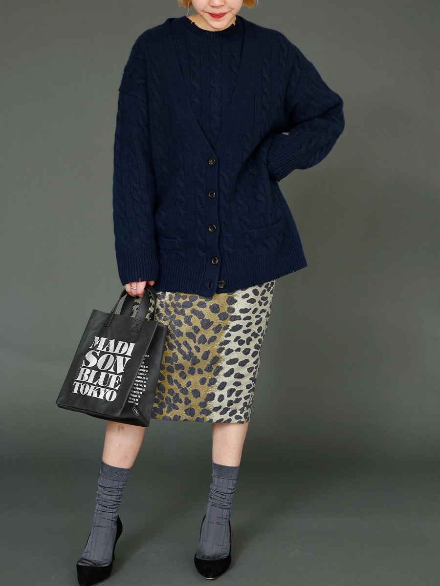 MADISONBLUE - 美品 22AW MADISONBLUE CRASHED CABLE KNIT V CD