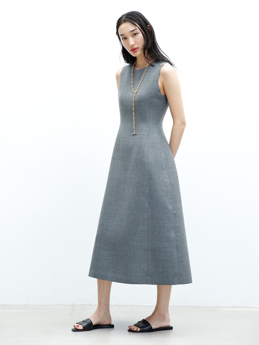 SLEEVELESS DR WOOL
