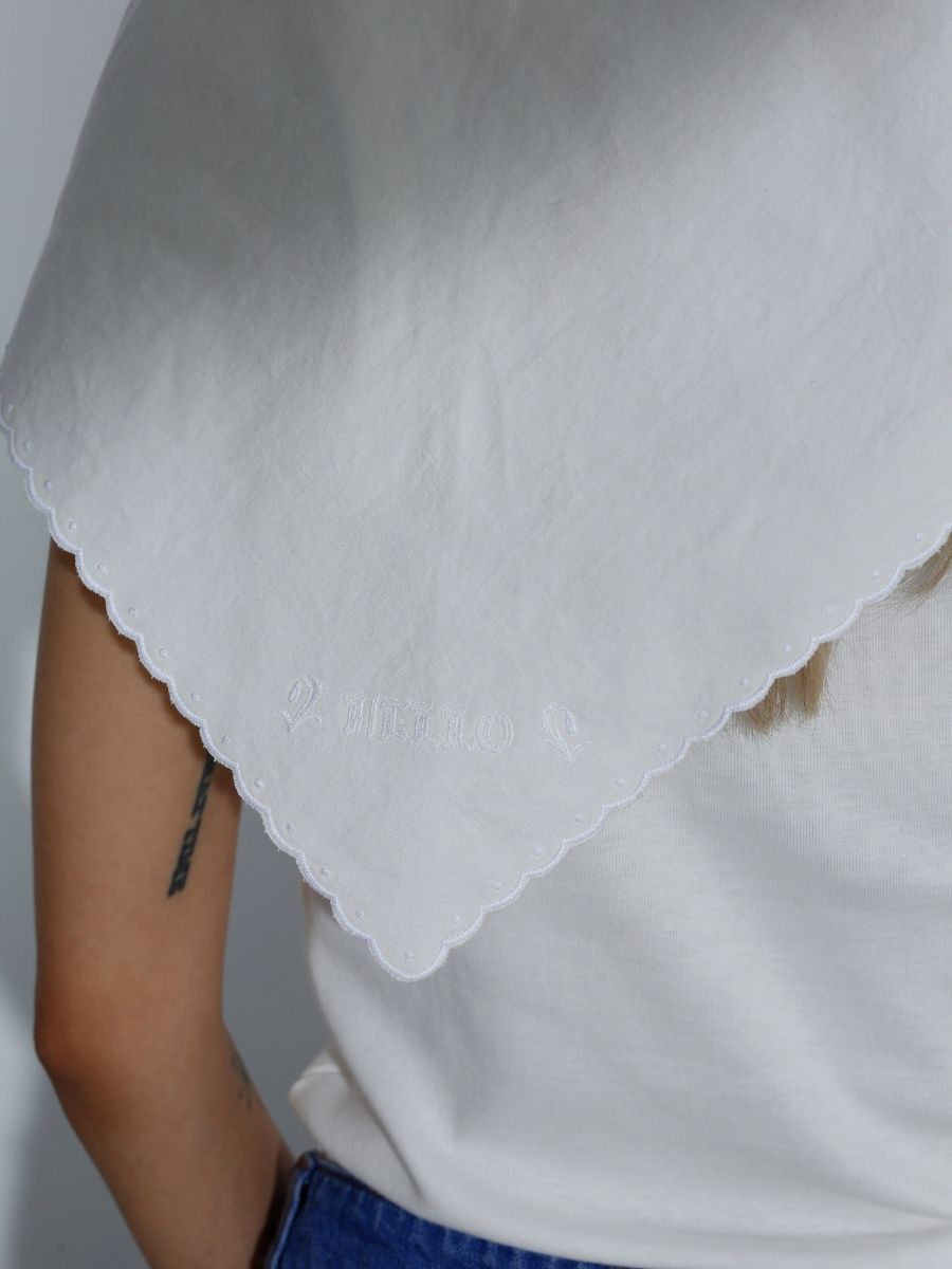 SCARF  SCALLOPED EMBROIDERY C/LI