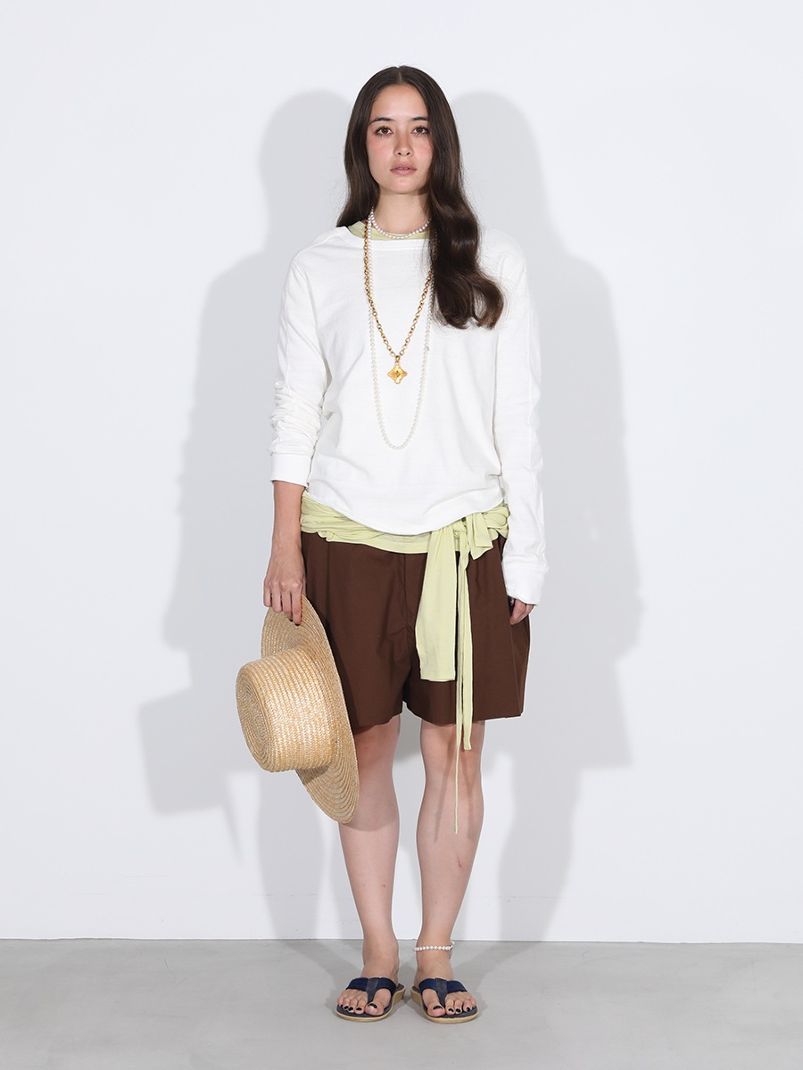 VOLUME GATHER SHORTS TYPEWRITER