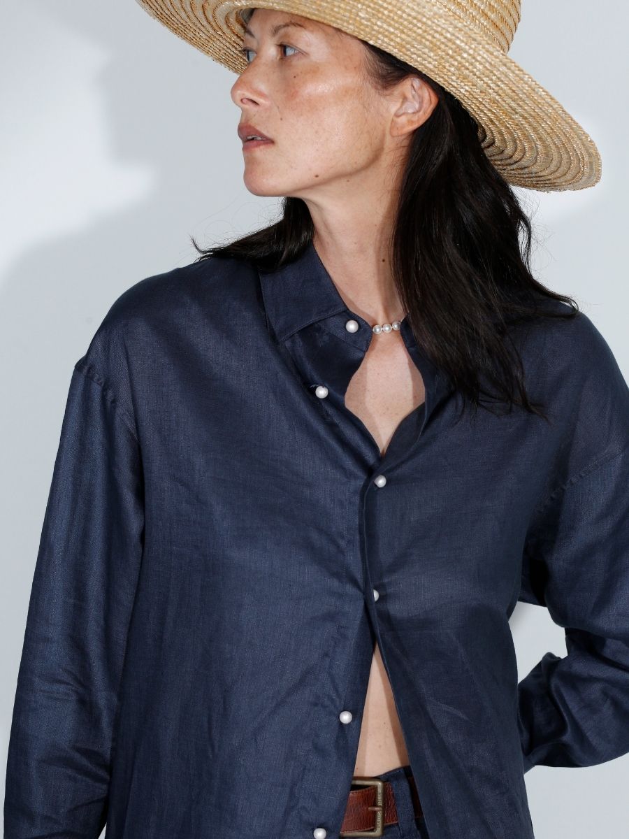 OVERSIZED SPLIT TUCK OP LINEN