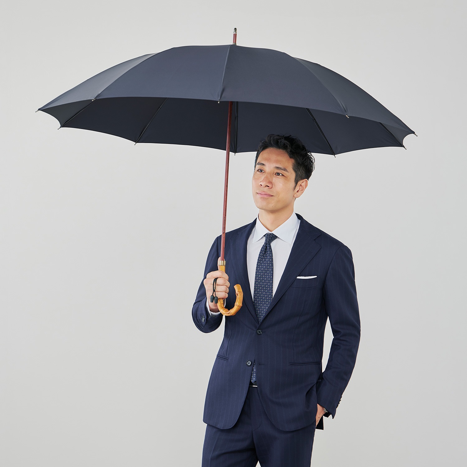 定価 : 120ドル（約17000円）ウォーハンマー　アプデトゥスメカニクス　傘 メンズ雨傘】トラッド-10-ロング-カーボン-ディープブルー｜トンボ洋傘