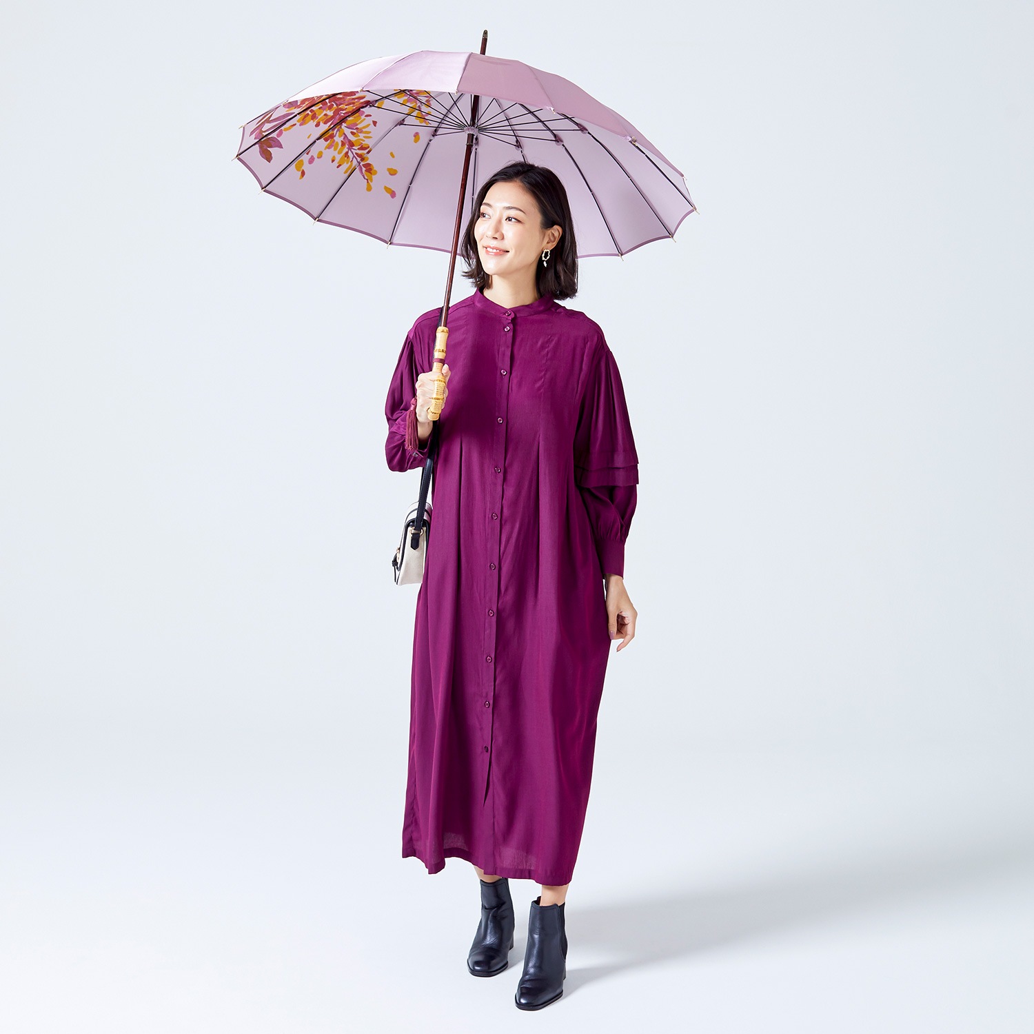 【未使用・保管品】前原光榮商店　レディース雨傘　タグ、タッセル付き　ポリエステル 未使用・保管品】前原光榮商店 レディース雨傘 タグ、タッセル付き