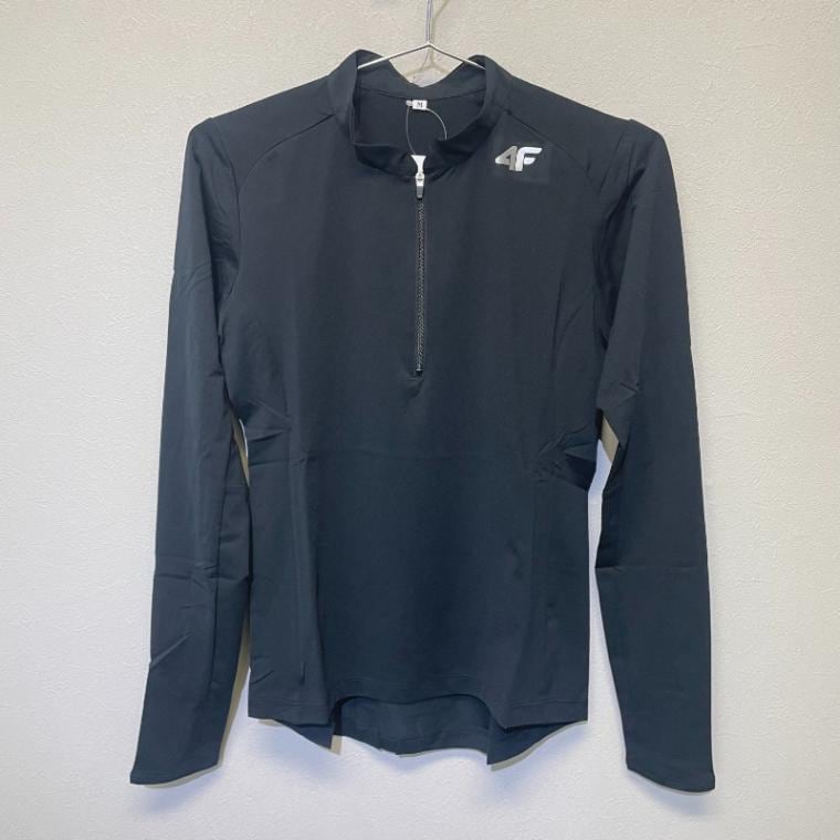 4F レディーストップス（BLACK）サイズ：M　　
