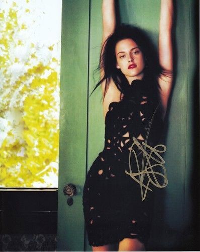 セール中…クリステン・スチュワート直筆サイン入り超 大型写真…トワイライト Kristen Stewart クリステン スチュワート 直筆サイン PHOTO