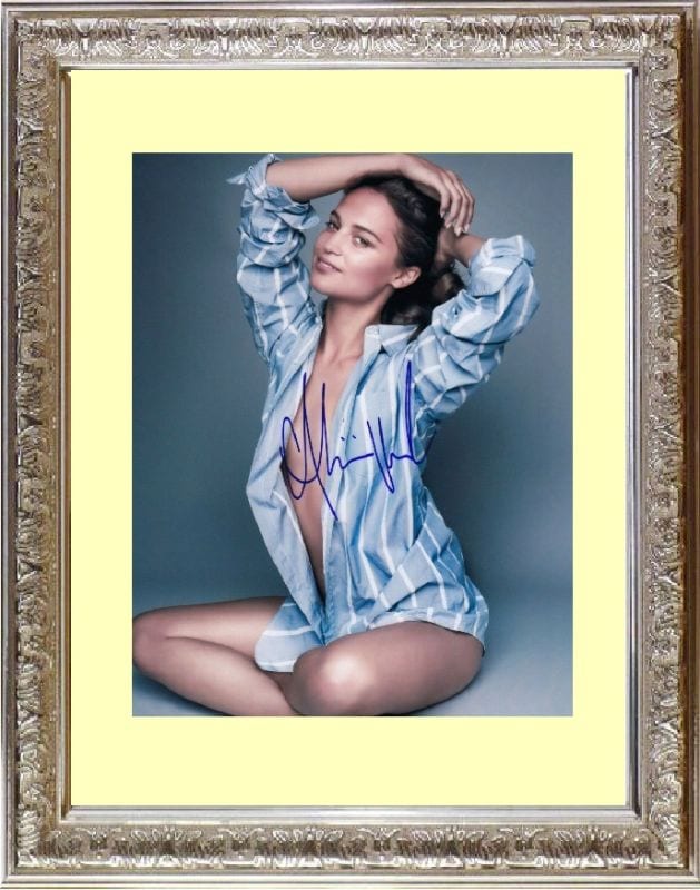Alicia Vikander アリシア ヴィカンダー 直筆サイン PHOTO
